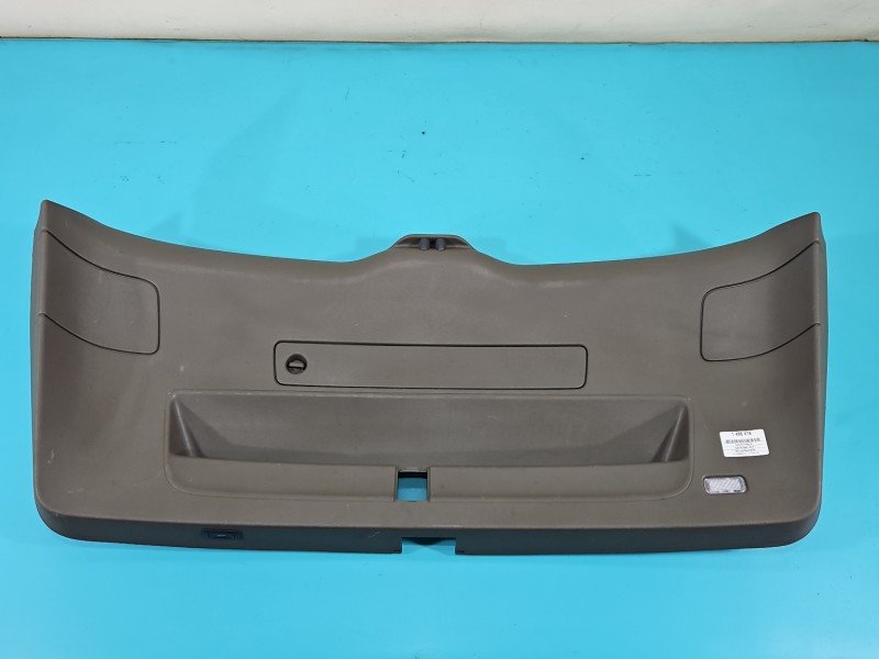 Tapicerka klapy boczek bagażnika AUDI Q5 08- 8R0867979B