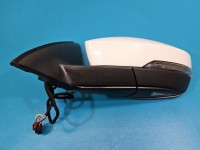 Lusterko lewe Skoda Octavia III malowana, elektryczny, Kod lakieru: LF9E, 9pin .składane elektrycznie odpryski lakieru BIAŁY...