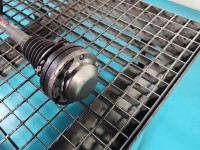 Półoś przód lewa Skoda Yeti 2.0 tdi manual