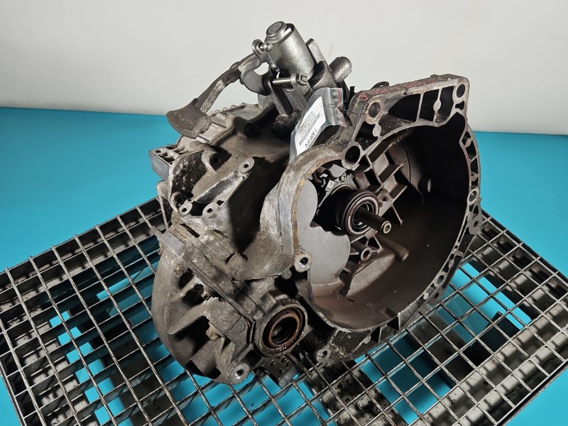 Skrzynia biegów Opel Corsa D 1.3 cdti