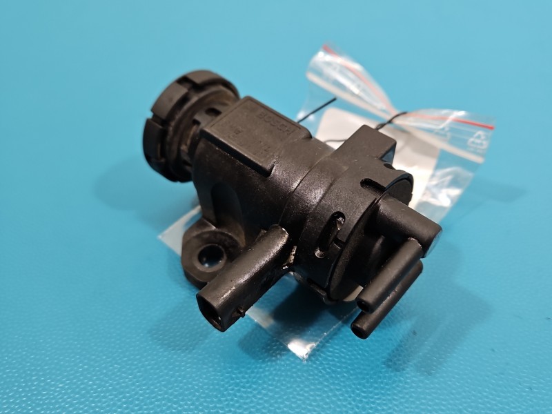 Zawór podciśnienia 8509323 BMW X6 E71 3.0d