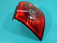 Lampa tył lewa Vw Golf V HB Uszkodzone mocowanie wkładu / w błotnik EUROPA