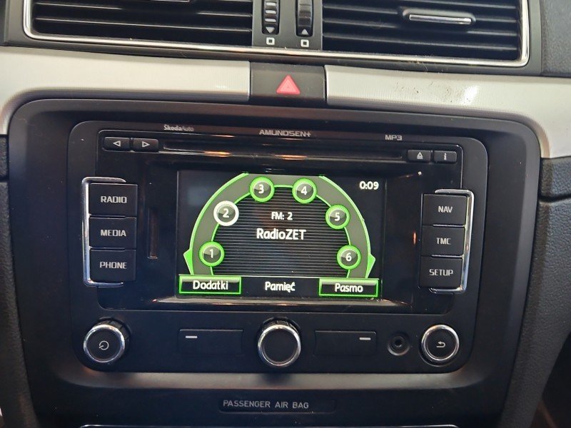 Radio fabryczne Skoda Superb II 3T0035192C radioodtwarzacz