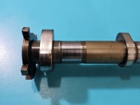 Wałek rozrządu AUDI Q5 8R 08- 3.0 tfsi CTU 06E109101BG, 06E109103F