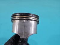 Tłok Suzuki Grand Vitara II 2.0 16V (J20A) 140KM