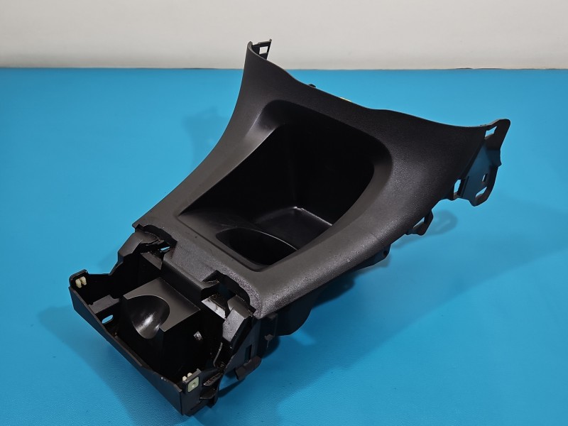 Osłona ZAŚLEPKA PLASTIK Citroen C4 Cactus 14-20 9800318577