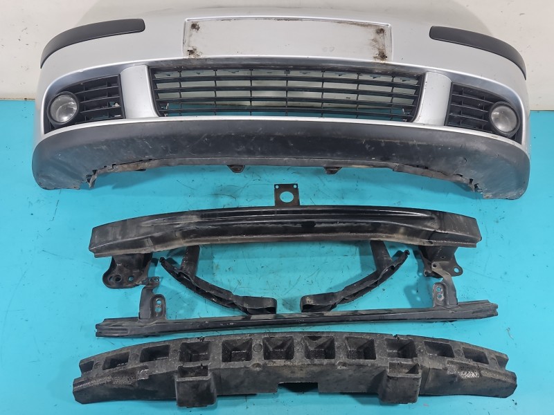 Zderzak przód Vw Golf V LA7W