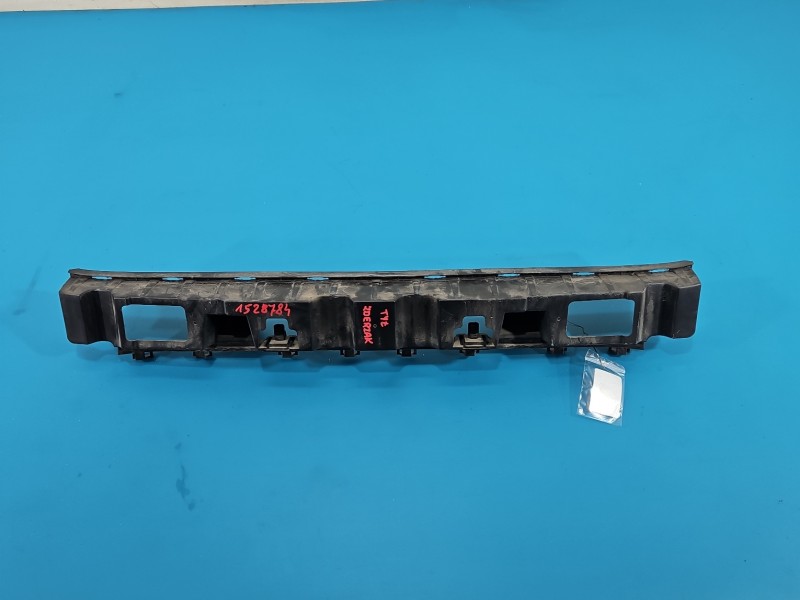 Wzmocnienie zderzaka tył Mercedes CLA C118 X118 tylne