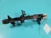 Mocowanie prowadnica szyby przód prawe, JX7B-A21978-A uchwyt prowadnica szyby przód prawe, JX7B-A21978-A Ford Focus Mk4