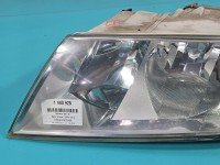 Reflektor lewy lampa przód Skoda Octavia II EUROPA