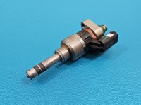 Wtryskiwacz listwa wtryskowa 55577403 Opel Astra V K 1.4 T 125KM