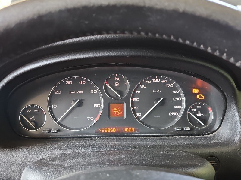 Licznik Peugeot 607 9629598280 2.2 16V EUROPA