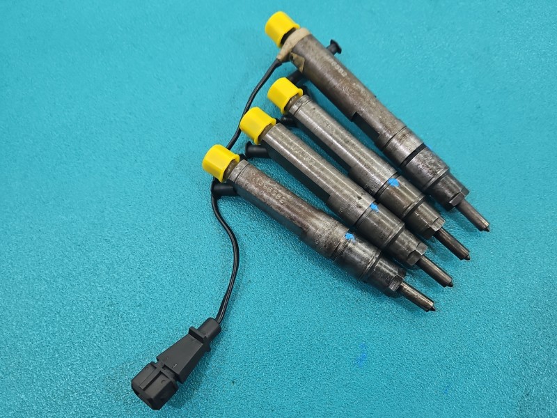 Wtryskiwacz Vw Sharan I 028130201J 1.9 TDI