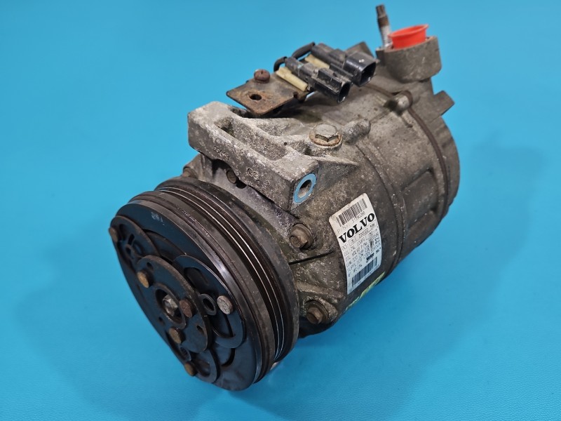 Sprężarka klimatyzacji kompresor VOLVO S60 II 10- 2.5 T5 31390266