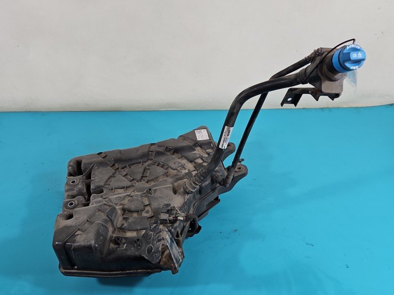 Zbiornik AdBlue Opel Astra V K 1.6 cdti Zbiornik AdBlue Opel Astra V K 1.6 cdti