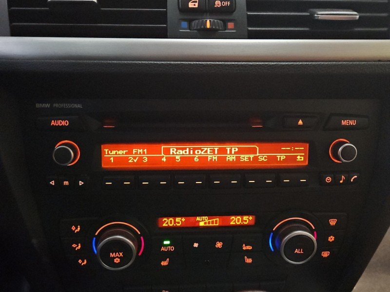 Radio fabryczne Bmw e90 9258167 radioodtwarzacz Radio fabryczne Bmw e90 9258167 radioodtwarzacz