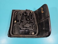 Lampa tył lewa Volkswagen, hella, uszkodzone jedno zapięcie trzymające wkładu Vw Vento sedan