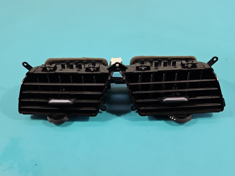 Kratka nawiewu środkowa BMW G30 9329579 EUROPA