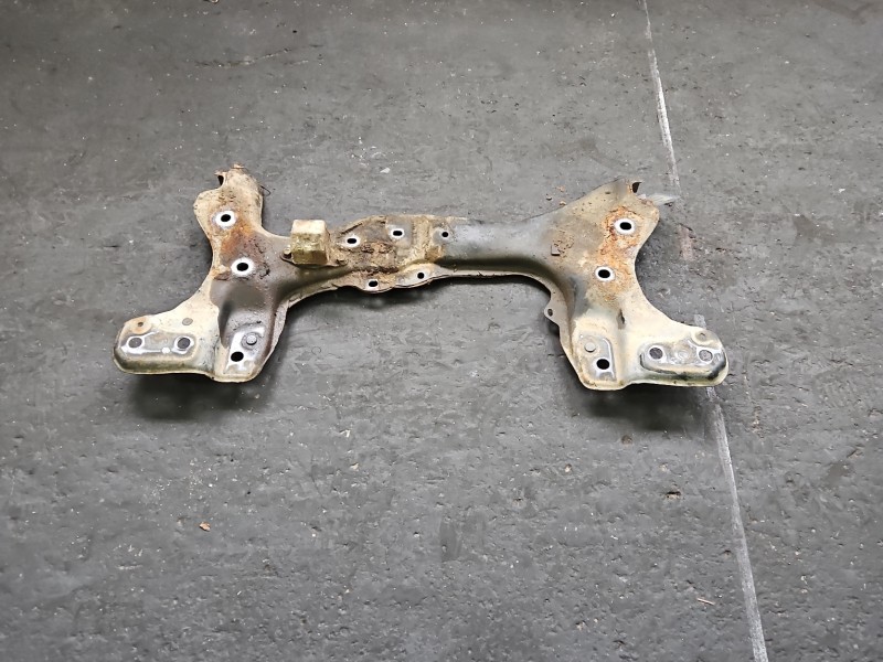 WÓZEK KOŁYSKA TRAWERS Sanki Belka silnika Toyota Corolla E11 1.4 16V