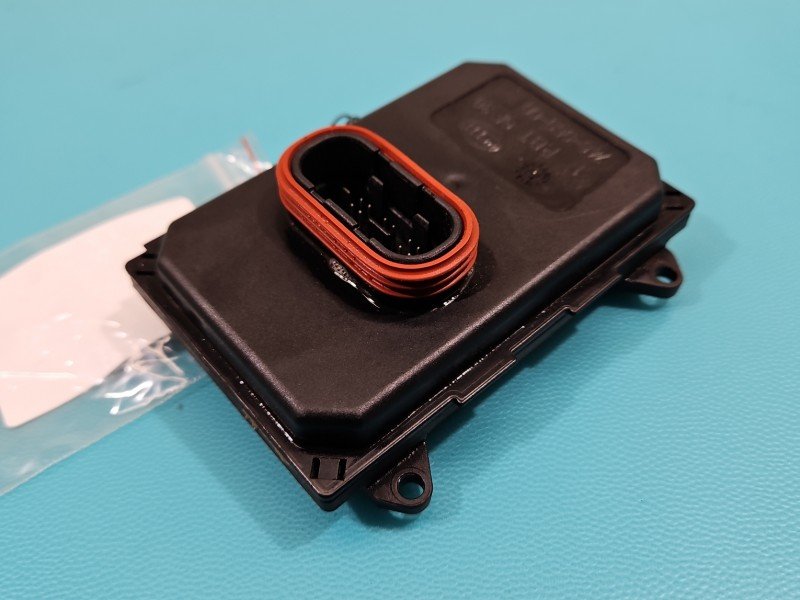 Przetwornica xenon Vw Tiguan I 07- 7L6941329B Przetwornica xenon Vw Tiguan I 07- 7L6941329B