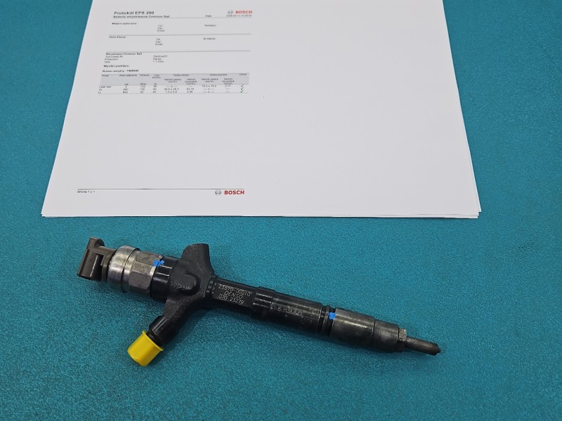 Wtryskiwacz listwa wtryskowa 23670-0G010 Toyota Corolla E12 2.0 D4D 116KM