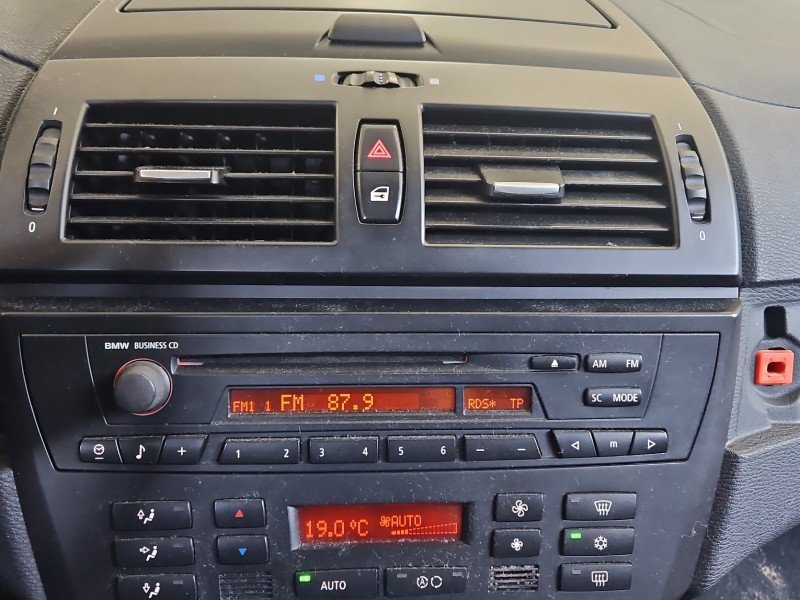 Radio fabryczne Bmw X3 e83 9146710-02 radioodtwarzacz Radio fabryczne Bmw X3 e83 9146710-02 radioodtwarzacz