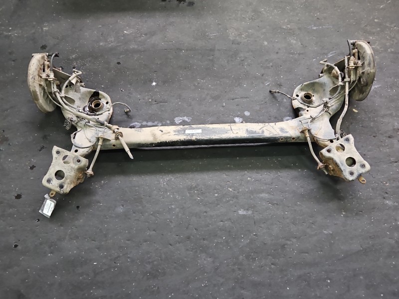 Tylna belka oś tył Lancia Delta III 08-14 1.4 T Tylna belka oś tył Lancia Delta III 08-14 1.4 T