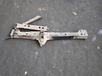 WÓZEK KOŁYSKA TRAWERS Sanki Belka silnika Toyota Auris I 1.4 VVT-I