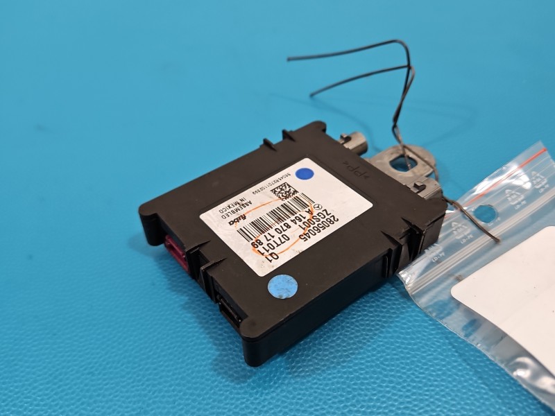 Sterownik moduł Mercedes, ANTENY Mercedes ML W164 A1648701789