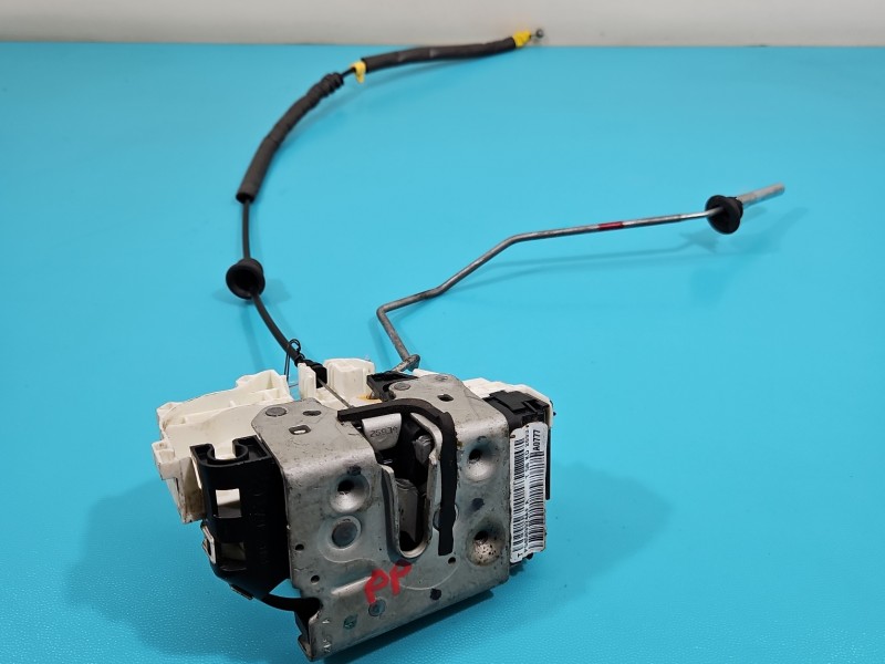 Zamek przód prawy P04589924AF Jeep Grand Cherokee IV WK2 EUROPA Producent części: JEEP, 4pin