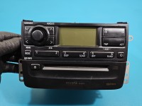 Radio fabryczne Toyota Avensis I T22 86110-05011 radioodtwarzacz