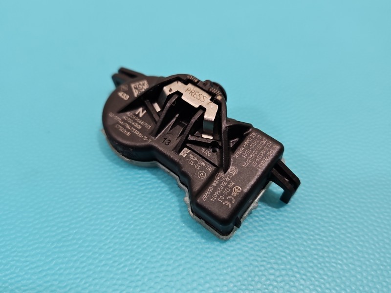 Czujnik ciśnienia opon Renault Megane IV A2C99668703 TPMS