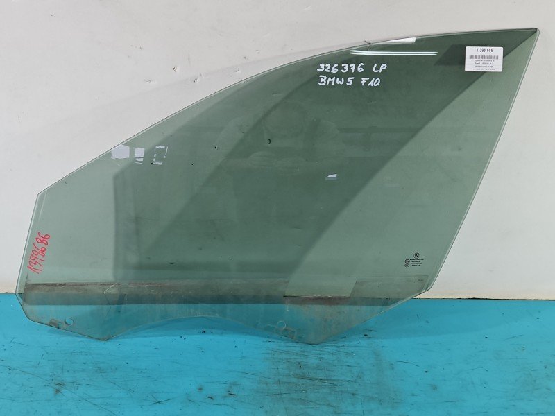 Szyba drzwi przód lewa Bmw f10 f11 kombi