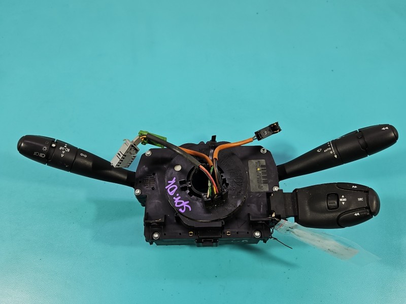 Przełącznik zespolony Peugeot 407 96473051XT