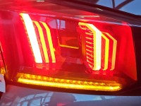 Lampa tył lewa klapy Peugeot 5008 II 17-24 HB EUROPA 9836231880, 82160101