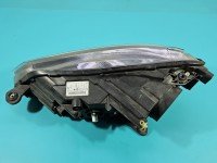 Reflektor prawy lampa przód Skoda Superb III EUROPA