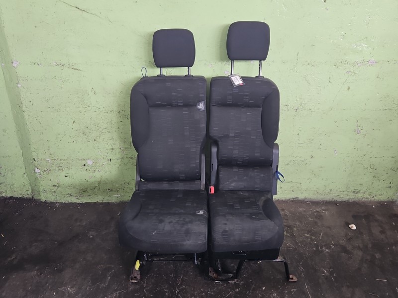 Fotel prawy przód pasażera Citroen Berlingo II 5d EUROPA