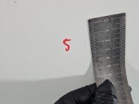 DRZWI PRZÓD LEWE KIEROWCY Toyota Yaris II 5d biały 068