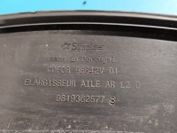 Listwa błotnika tył prawa Peugeot Rifter 9819362577