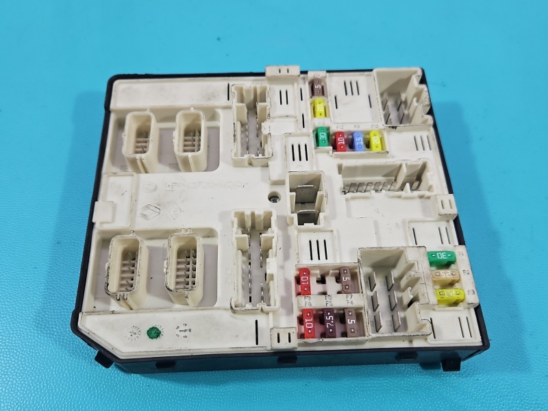 Sterownik moduł USM Renault Master III 10-24 284B67570R