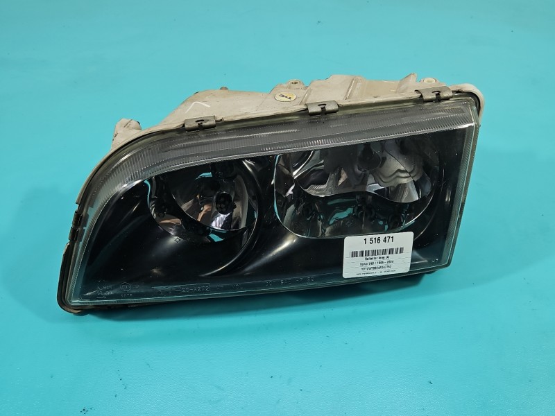 Reflektor lewy lampa przód Volvo V40 S40 I EUROPA
