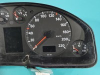 Licznik Audi A4 B5 1.9 tdi 8D0919033N EUROPA