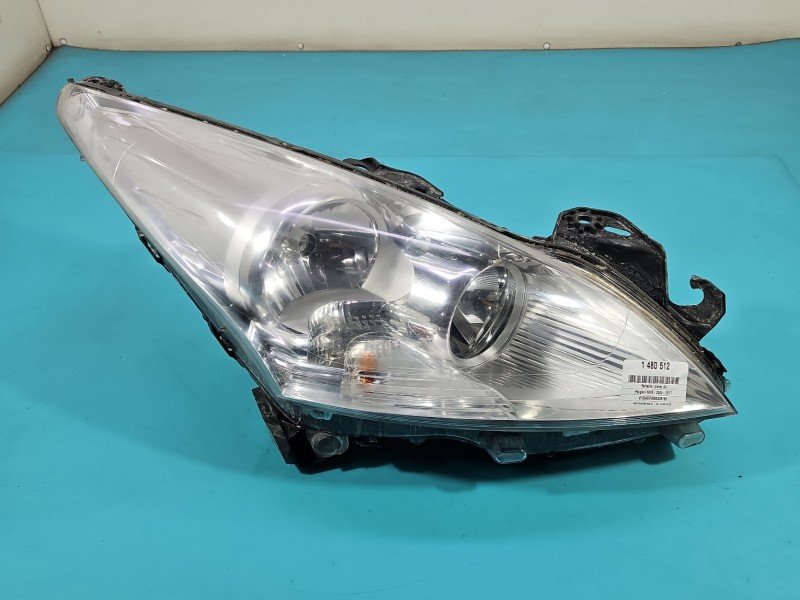 Reflektor prawy lampa przód Peugeot 5008 EUROPA Reflektor prawy lampa przód Peugeot 5008 EUROPA