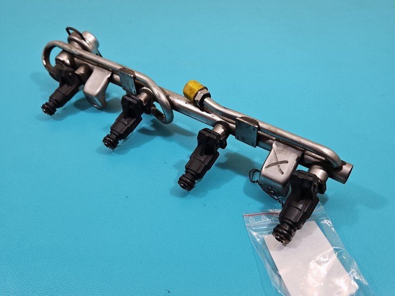 TESTOWANY Wtryskiwacz Vw Passat B5 0280156061, 06B133681 1.8b