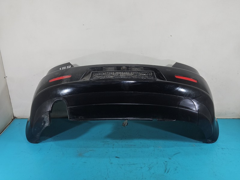 Zderzak tył Alfa romeo 159 802/B sedan