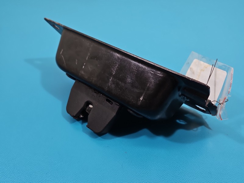 Zamek klapy tył 9684648680 Peugeot 508 I kombi Peugeot, 3PIN