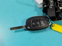 Klamka przód lewa zewnętrzna HYUNDAI i20 II 14-20 V3G