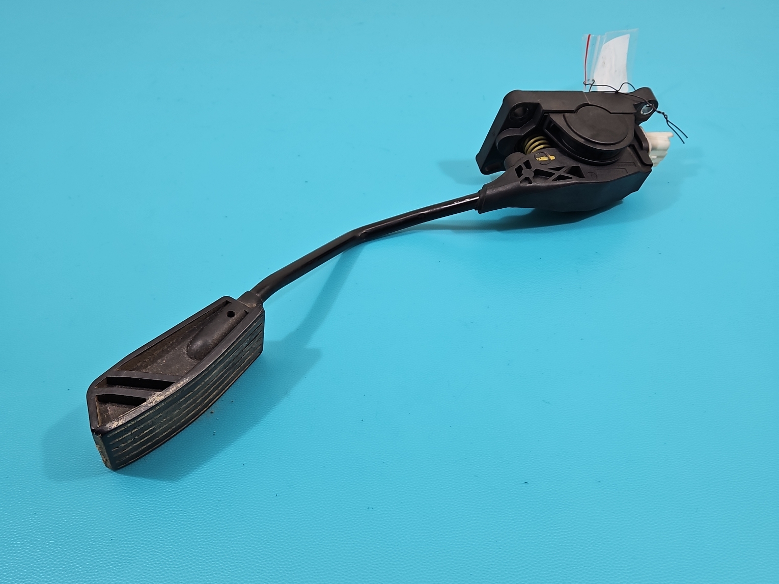 Pedał gazu potencjometr Peugeot 407 F00C3P2311 2.0 HDI