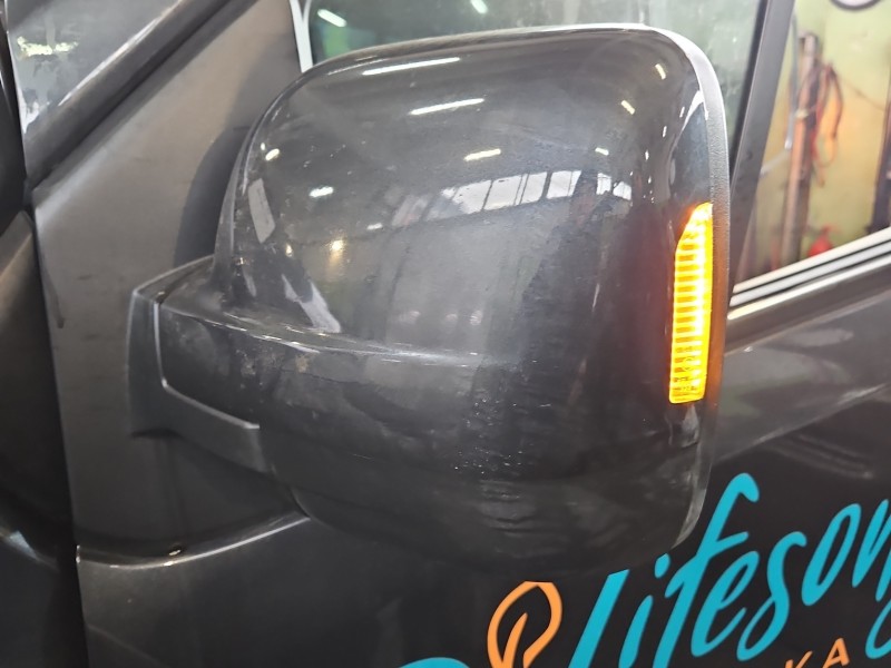 Lusterko lewe Renault Trafic III malowana, elektryczny, Kod lakieru: TEKNA, 7pin grafitowy TEKNA europa