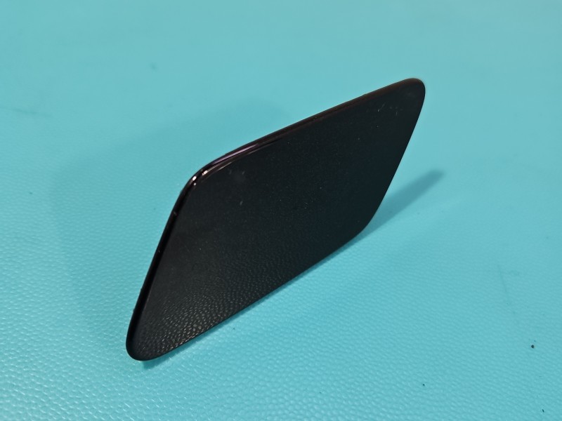 Zaślepka spryskiwacza lewa Skoda Superb III 3V0955109A LF9R